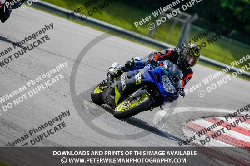 donington no limits trackday;donington park photographs;donington trackday photographs;no limits trackdays;peter wileman photography;trackday digital images;trackday photos